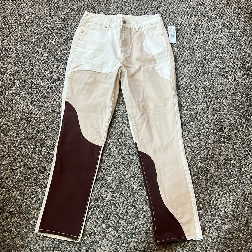 NWT Mom Jeans